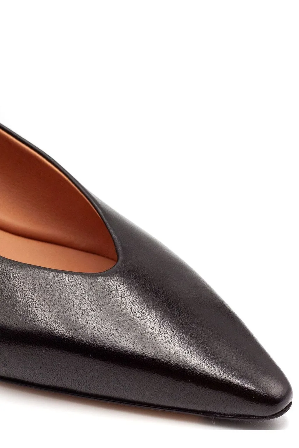 Mara Bini Pointed Medium-Heel Pumps