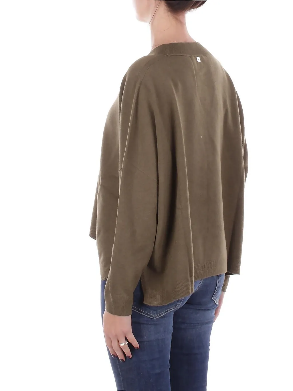 Manila Grace Long Sleeved V-Neck Jumper