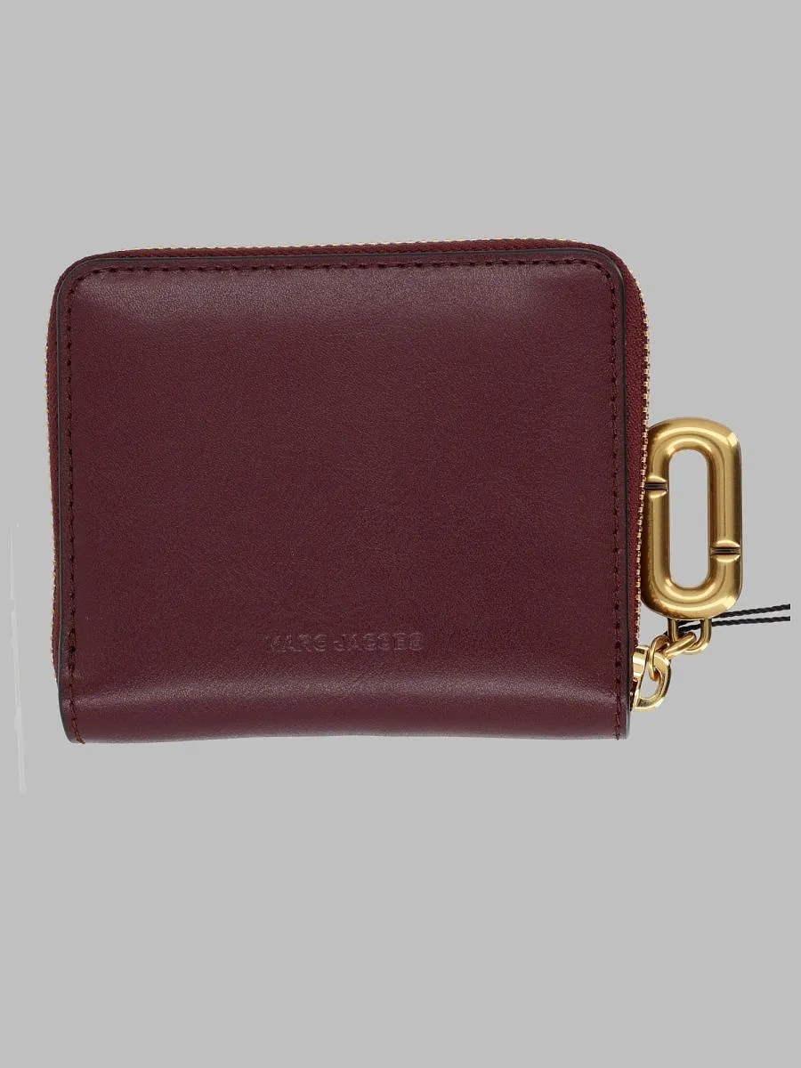 Marc Jacobs Zip-Around Wallet