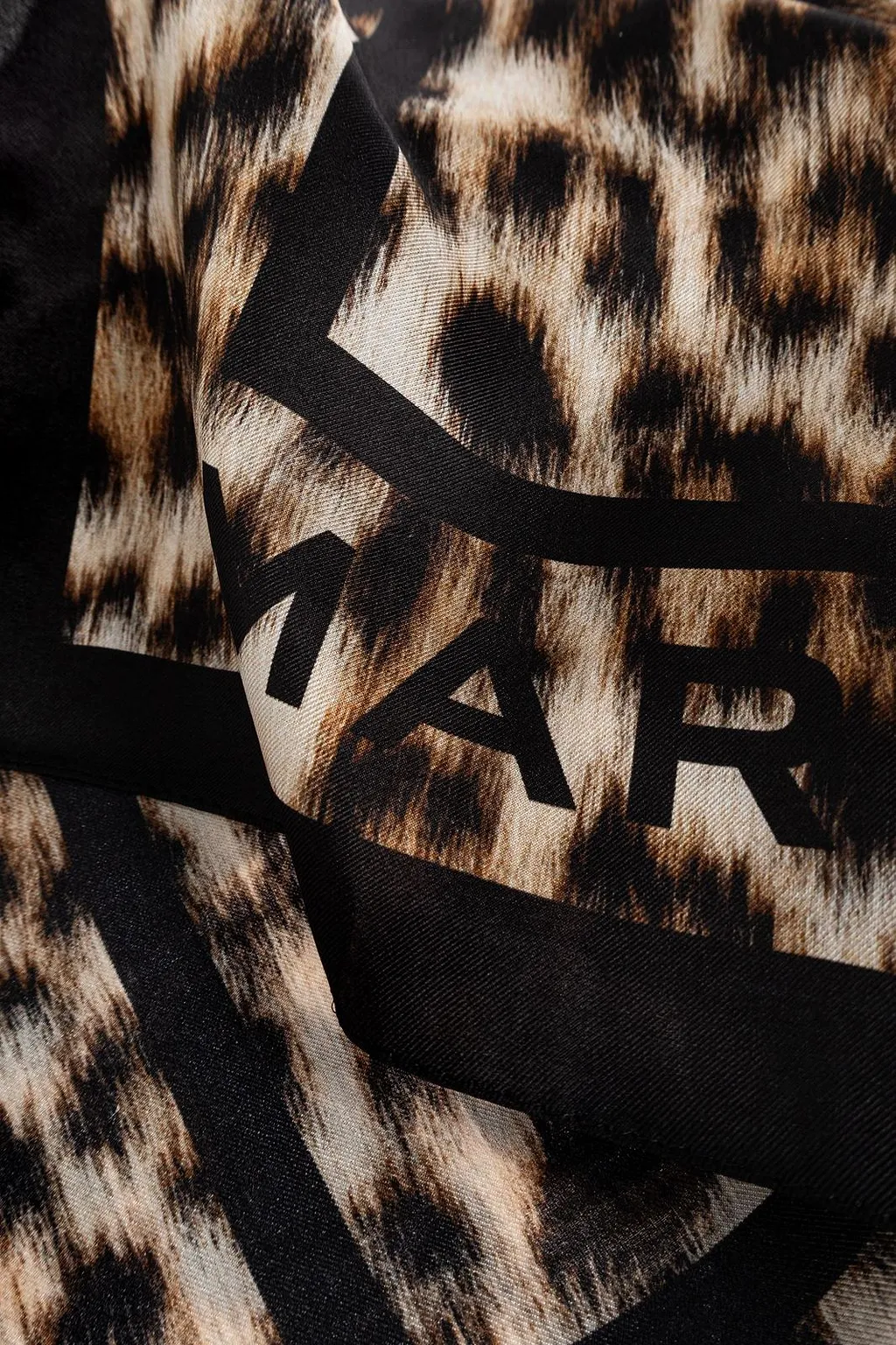 Leopard Printed Logo Detailed Scarf