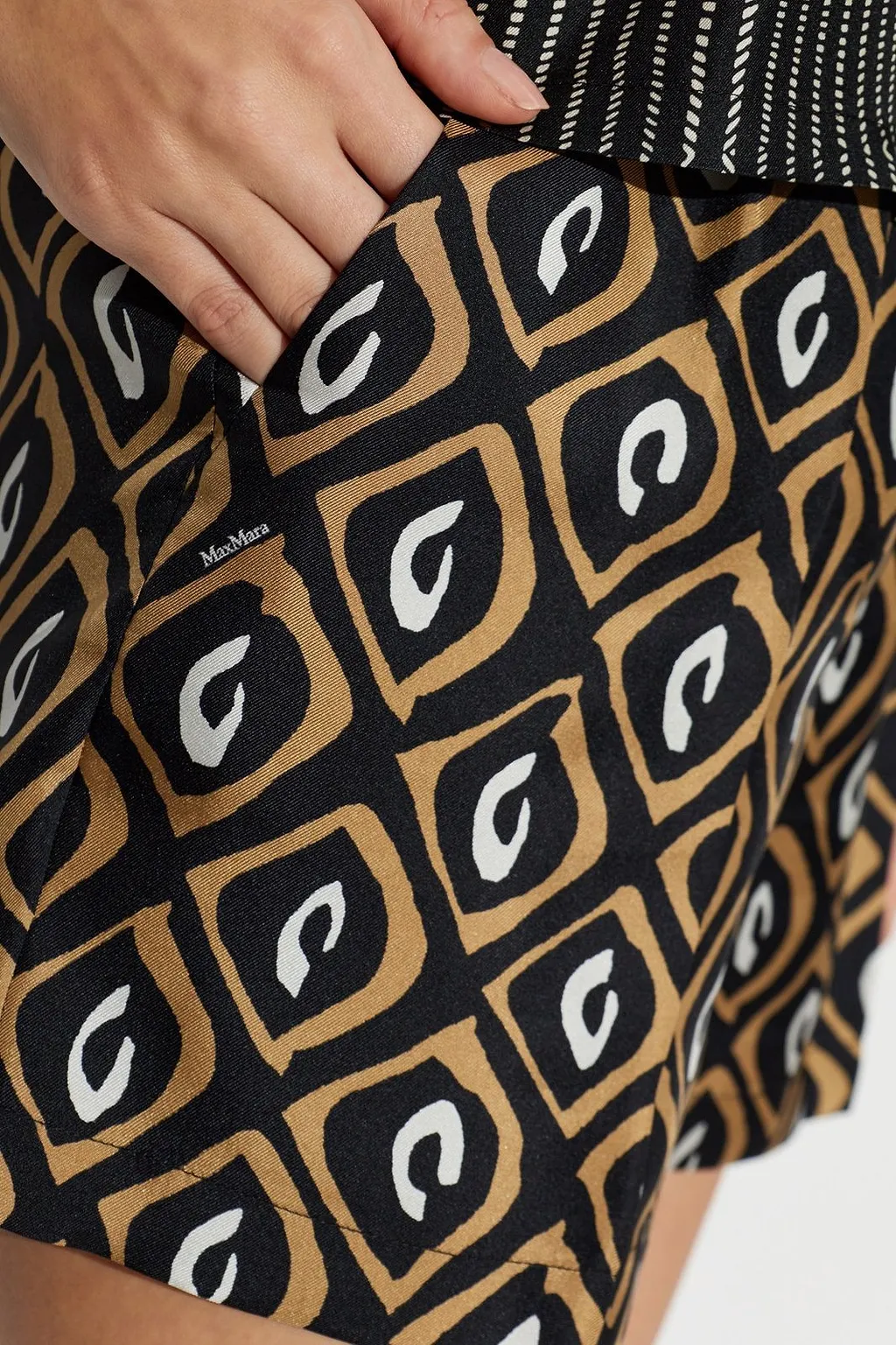 Quinoa Patterned Twill Shorts
