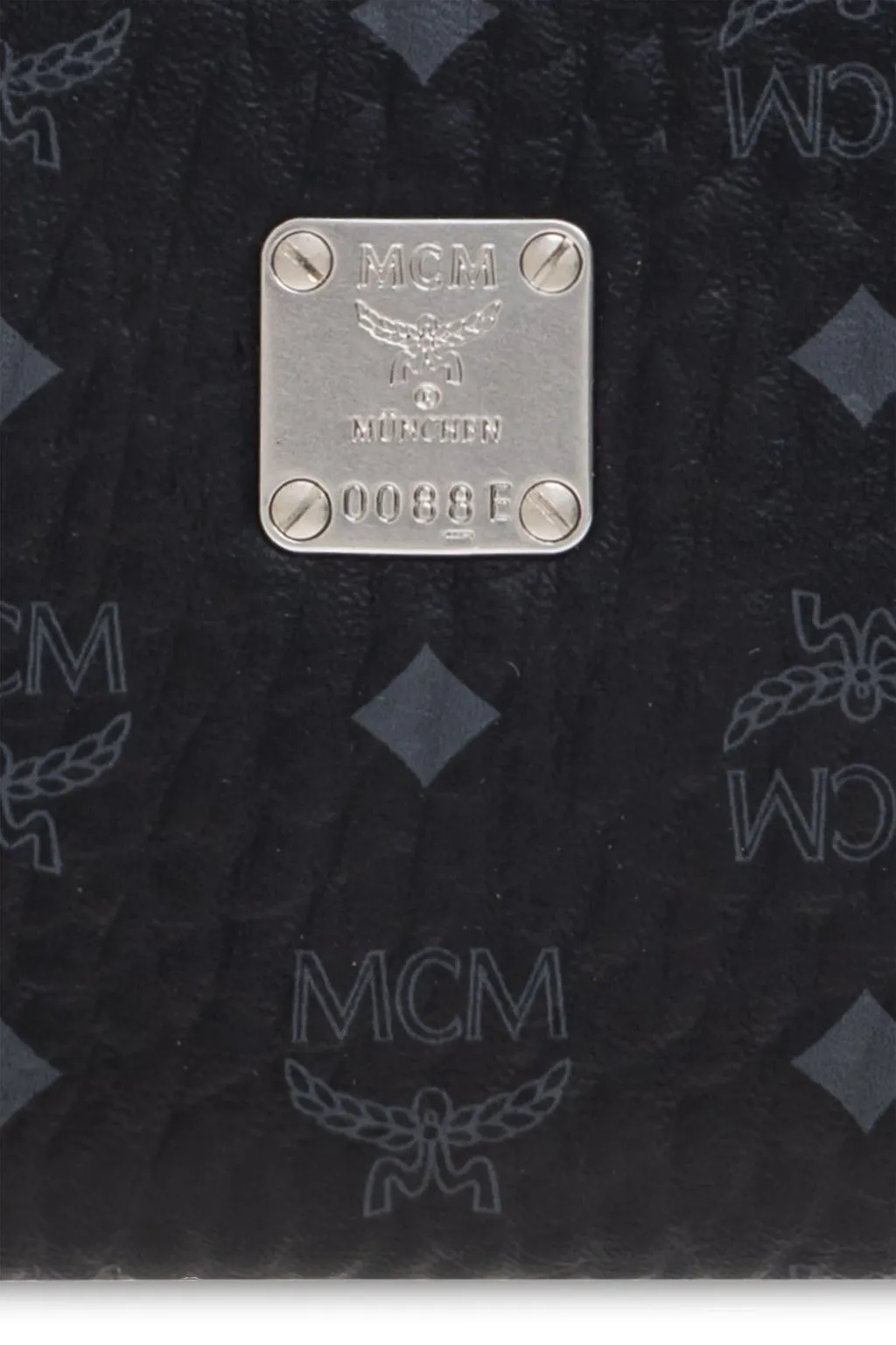 Mcm Logo Printed Keychain Detailed Wallet