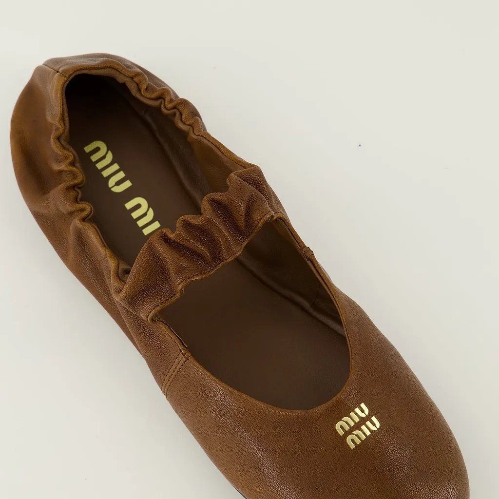 Miu Miu Logo-Detailed Ballet Flats