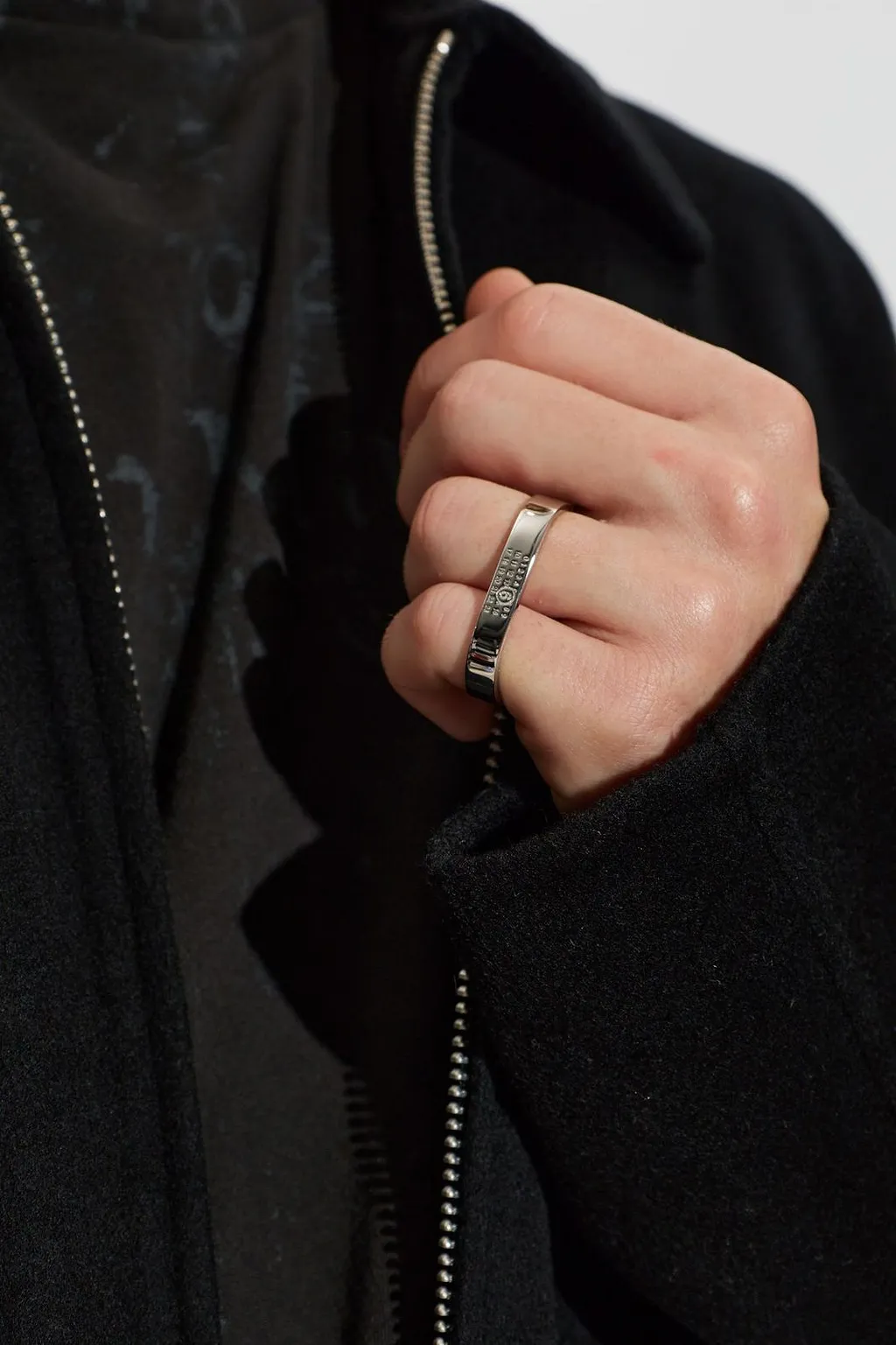 Mm6 Maison Margiela Engraved Open Ring