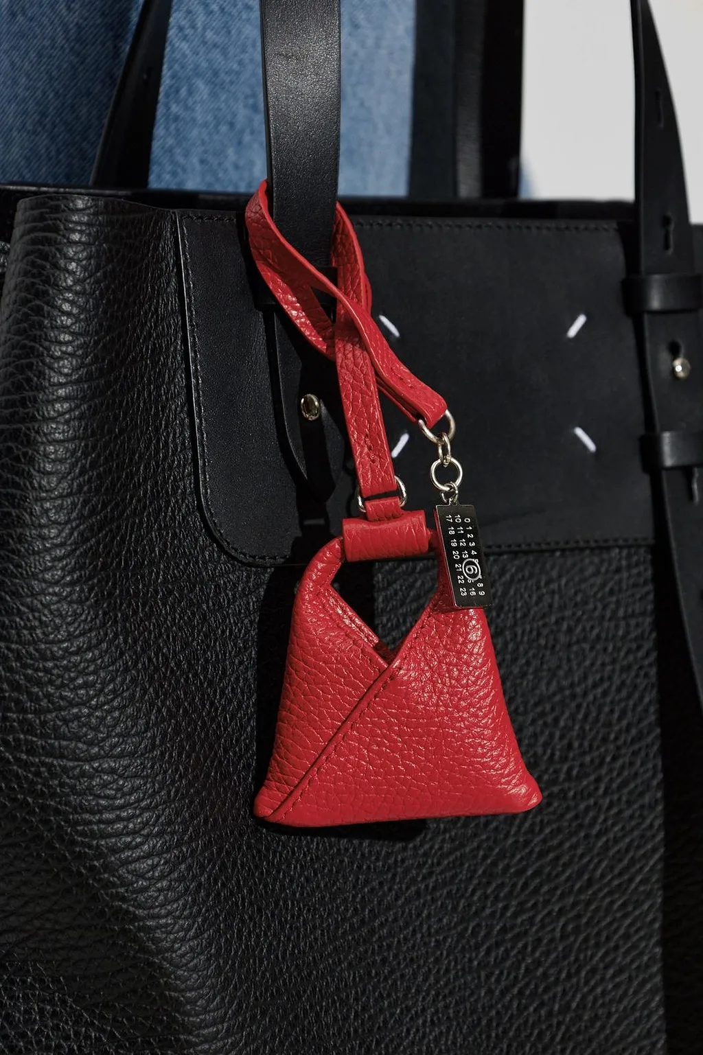 Mm6 Maison Margiela Triangular Bag Charm