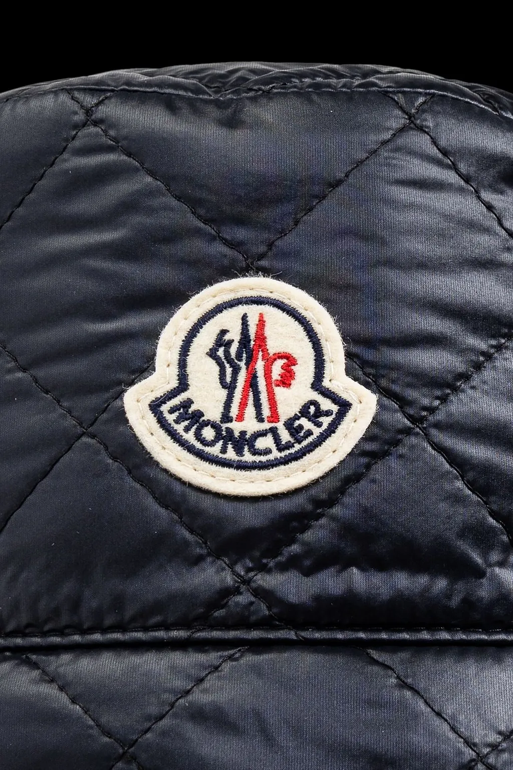 Moncler Logo Patch Quilted Bucket Hat