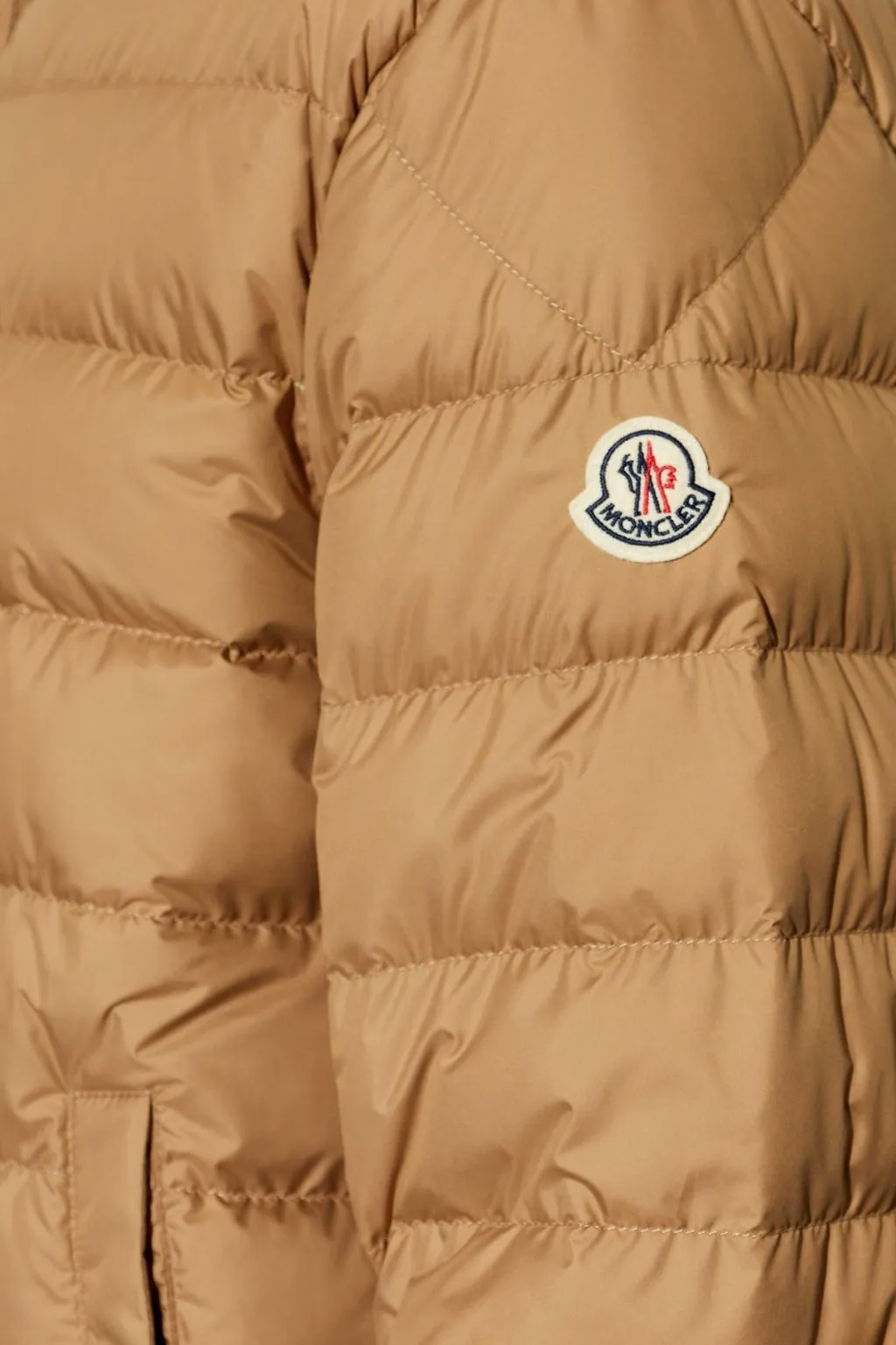Moncler Vermeille Hooded Short Down Jacket