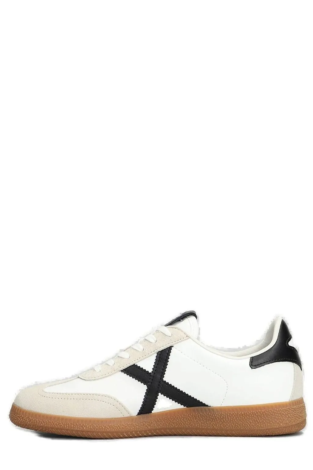 Munich Barru 162 Low-Top Sneakers