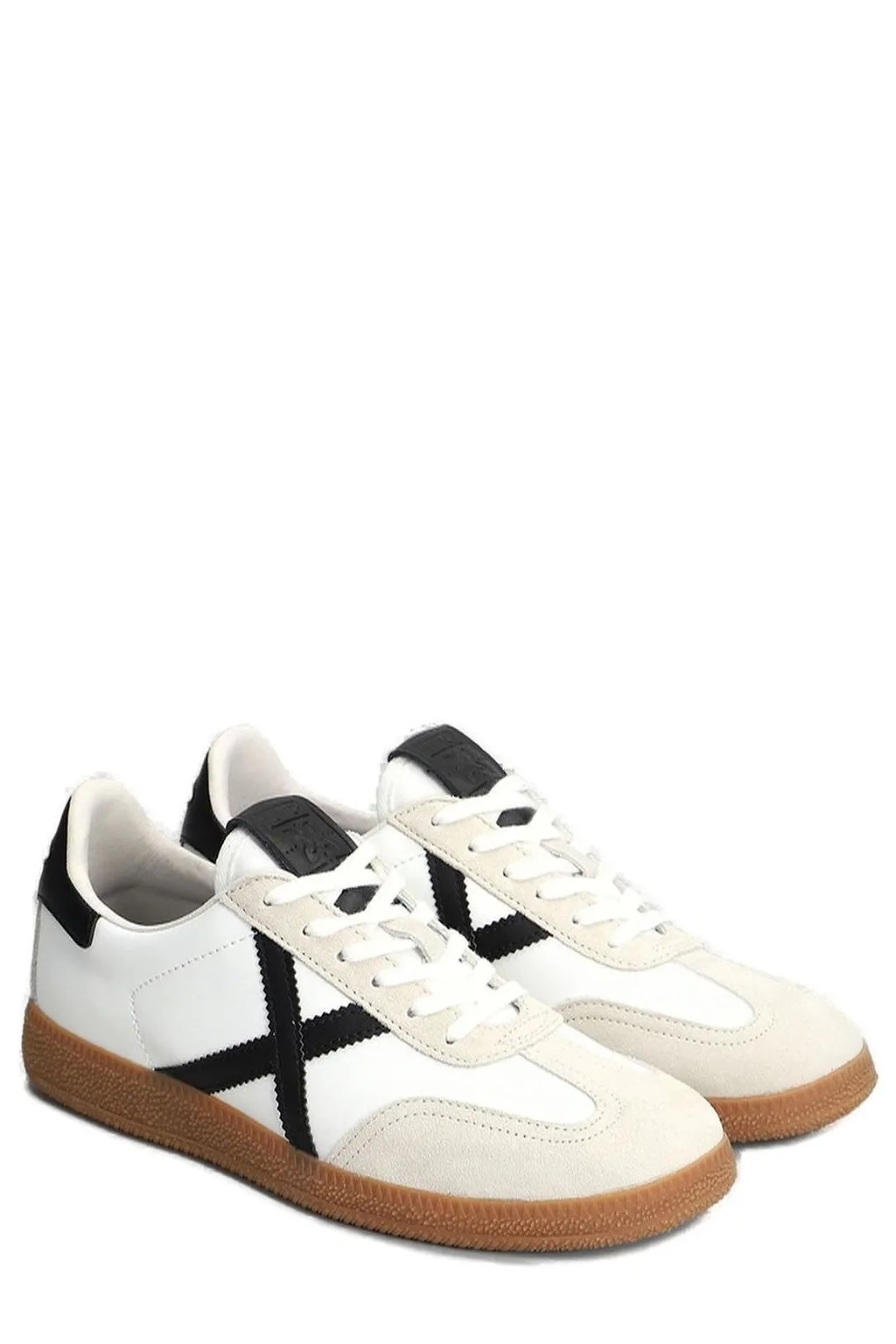 Munich Barru 162 Low-Top Sneakers