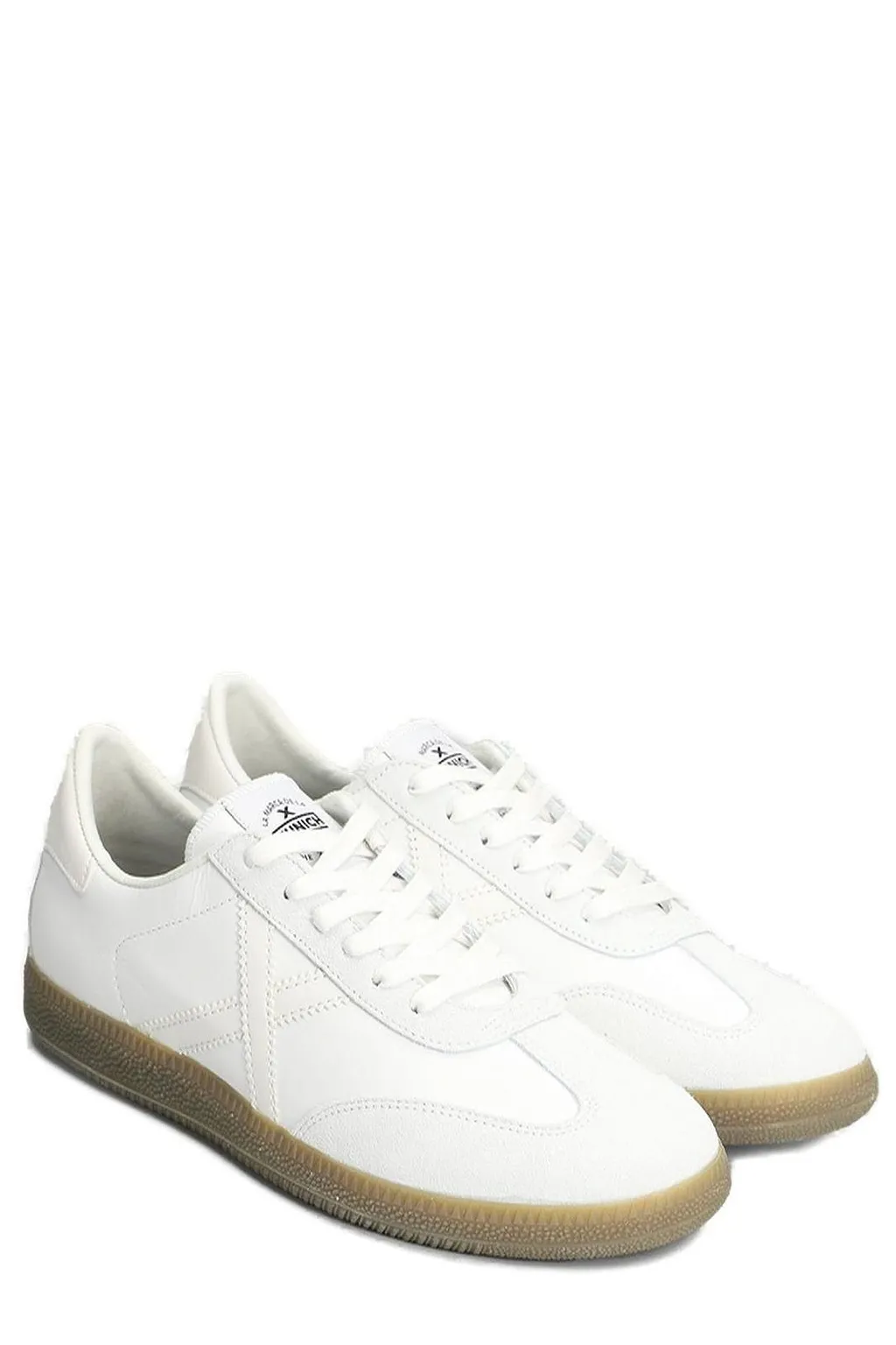 Munich Barru 208 Lace-Up Sneakers