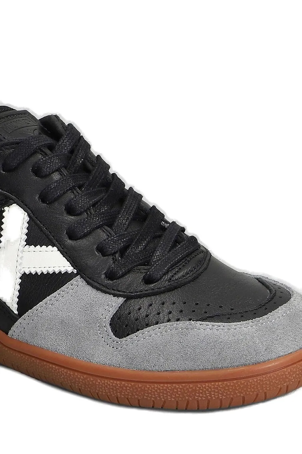 Munich Continental Premium 10 Lace-Up Sneakers