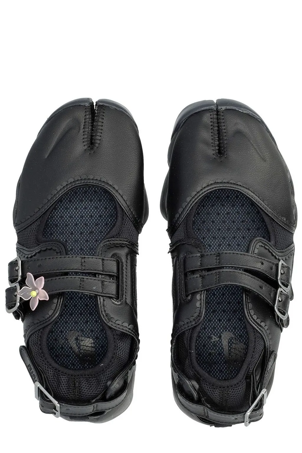 Nike Air Rift Breathe Sneakers