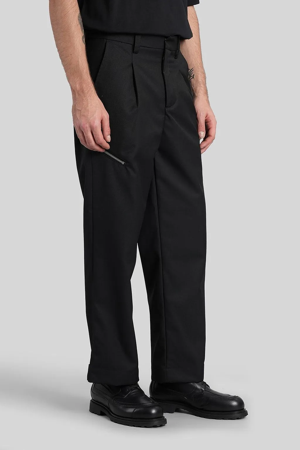 Peacemaker Pleated Front Zip Detailed Trousers