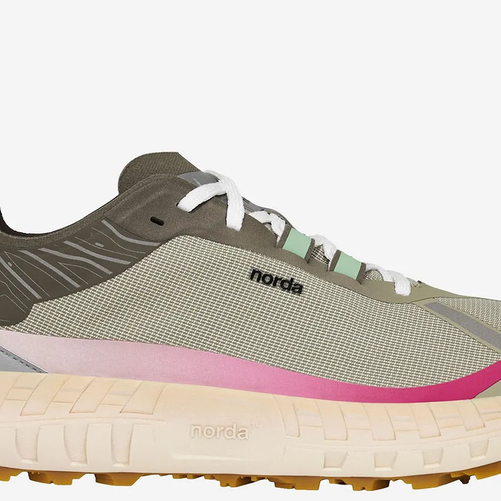 Norda 001 Trail Running Sneakers