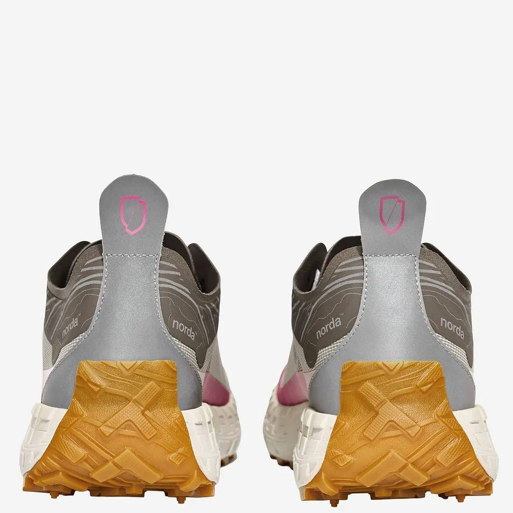 Norda 001 Trail Running Sneakers