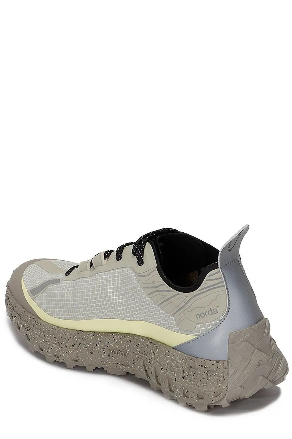Norda Mesh Panelled Low-Top Sneakers