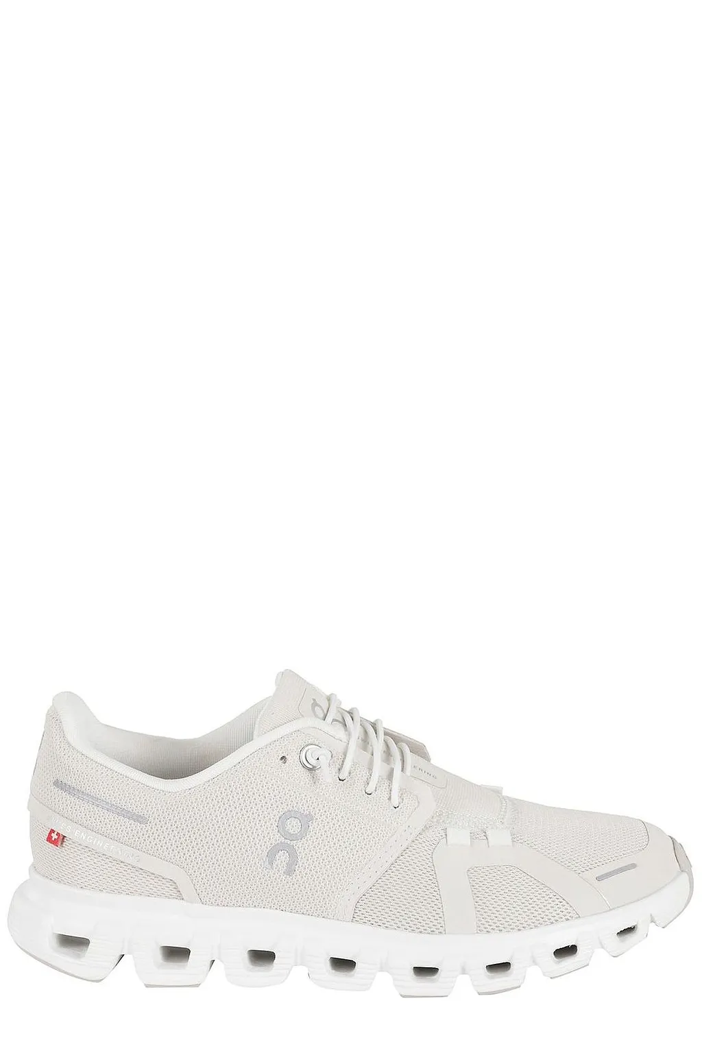 On Running Cloud 6 Low-Top Sneakers