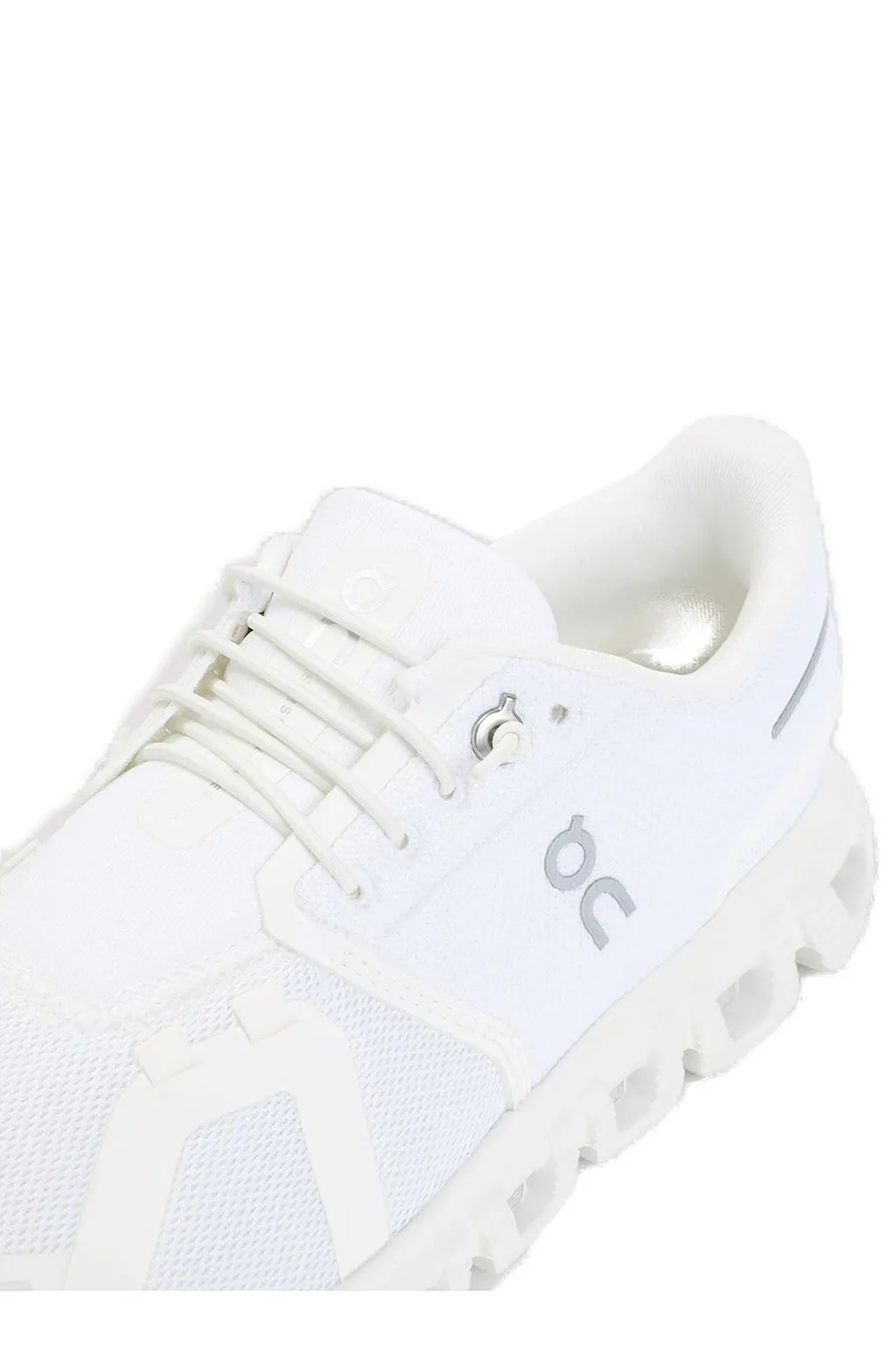 On Running W Cloud Lace-Up Sneakers