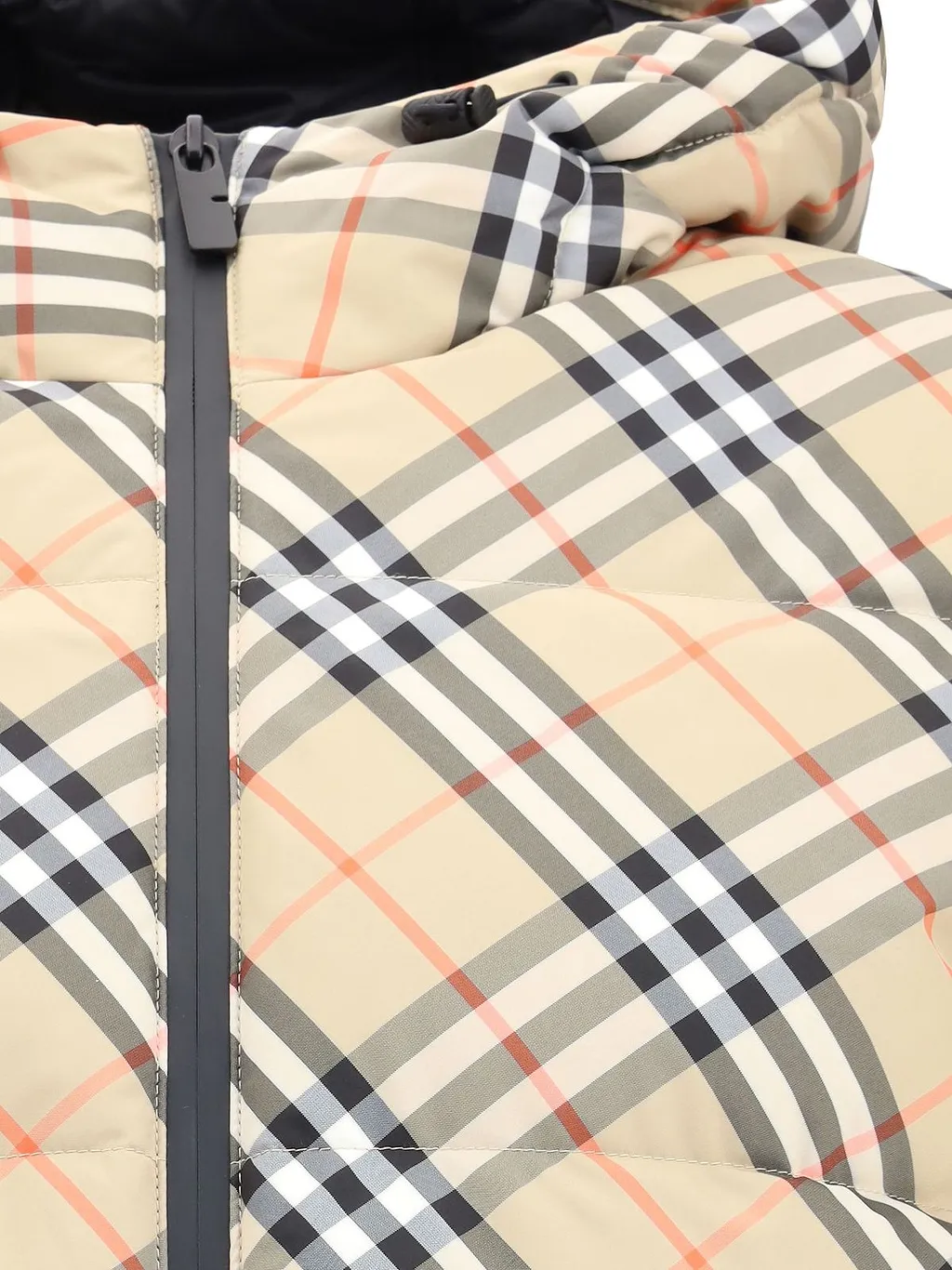 Burberry Vintage Checked Hooded Puffer Jacket