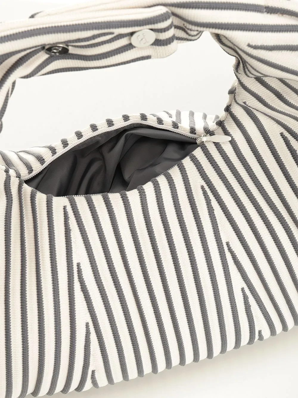 Cfcl Daifuku Pleated Medium Shoulder Bag