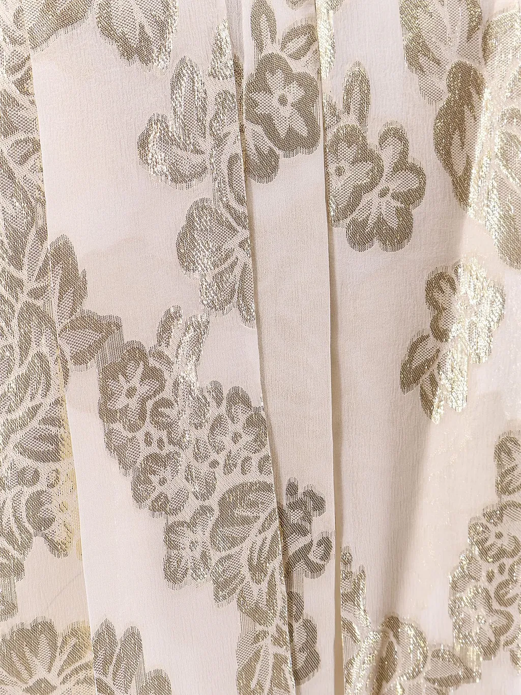 Chloé Gathered LavalliÈRe Blouse