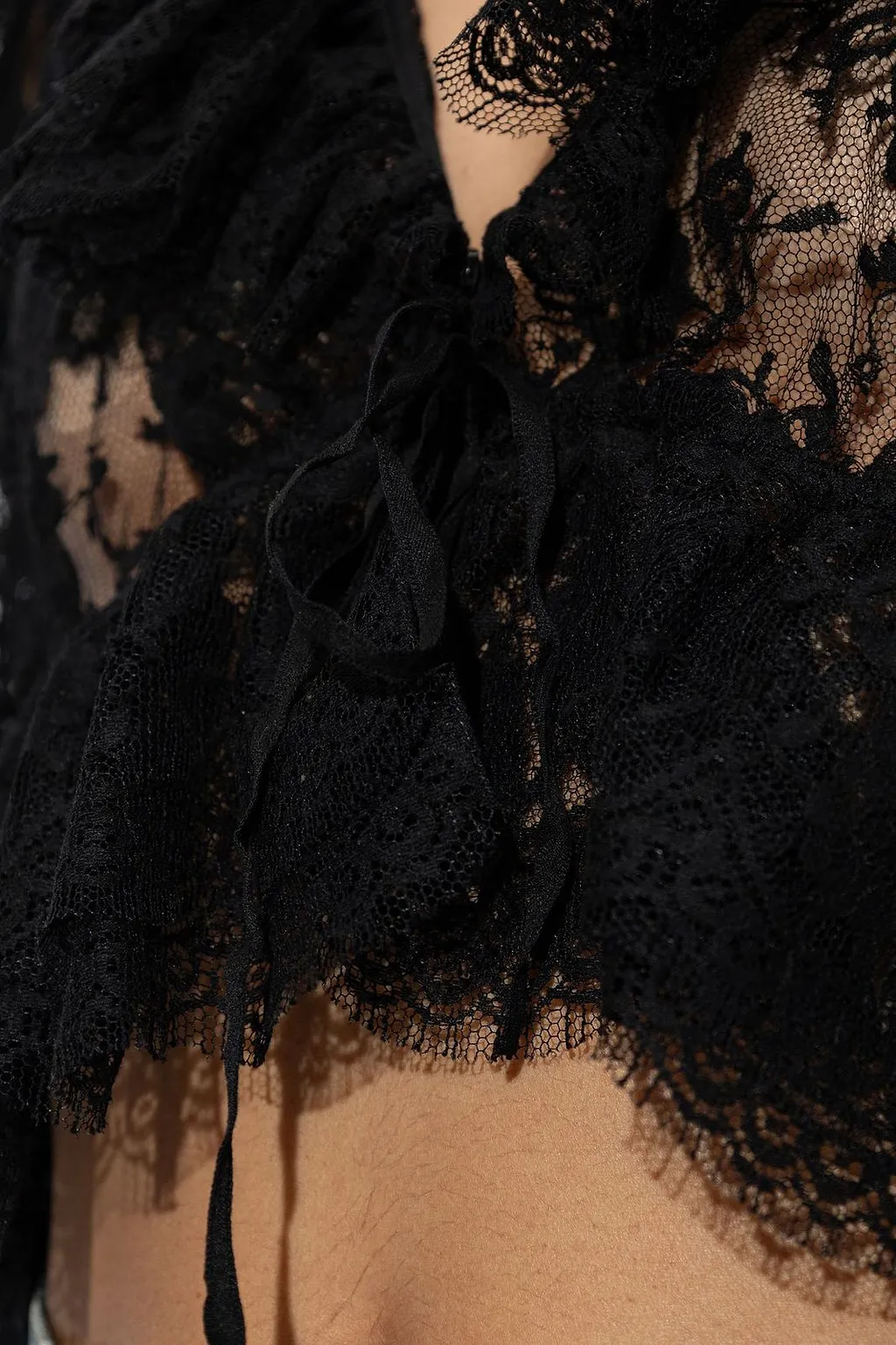 Chloé Cropped Lace Top