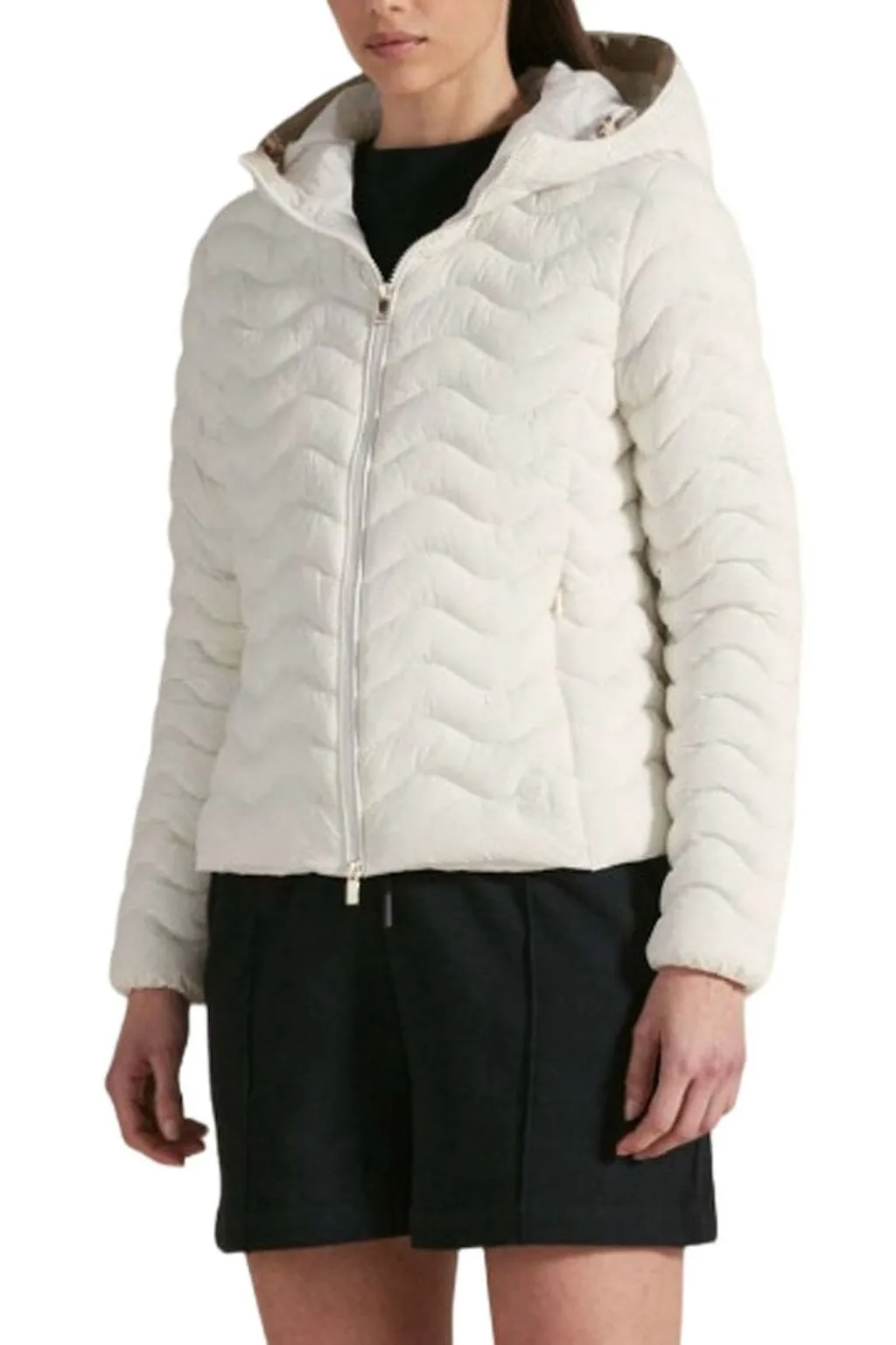 Ciesse Piumini Wave-Quilted Hood Down Jacket