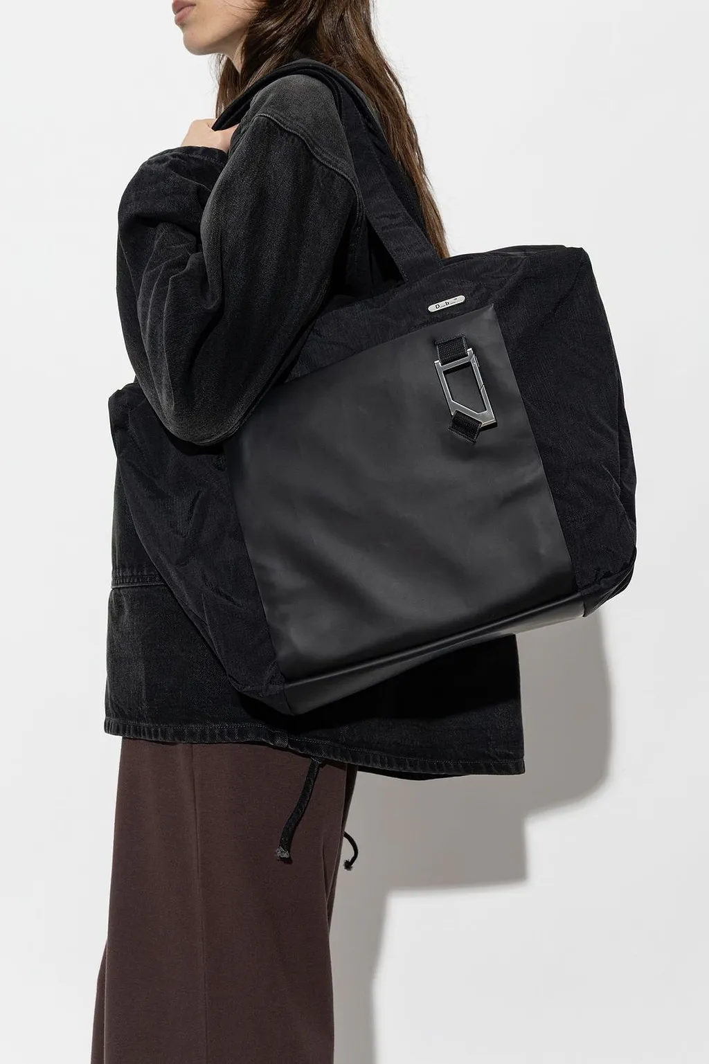 Entour 22L Zip Tote Bag