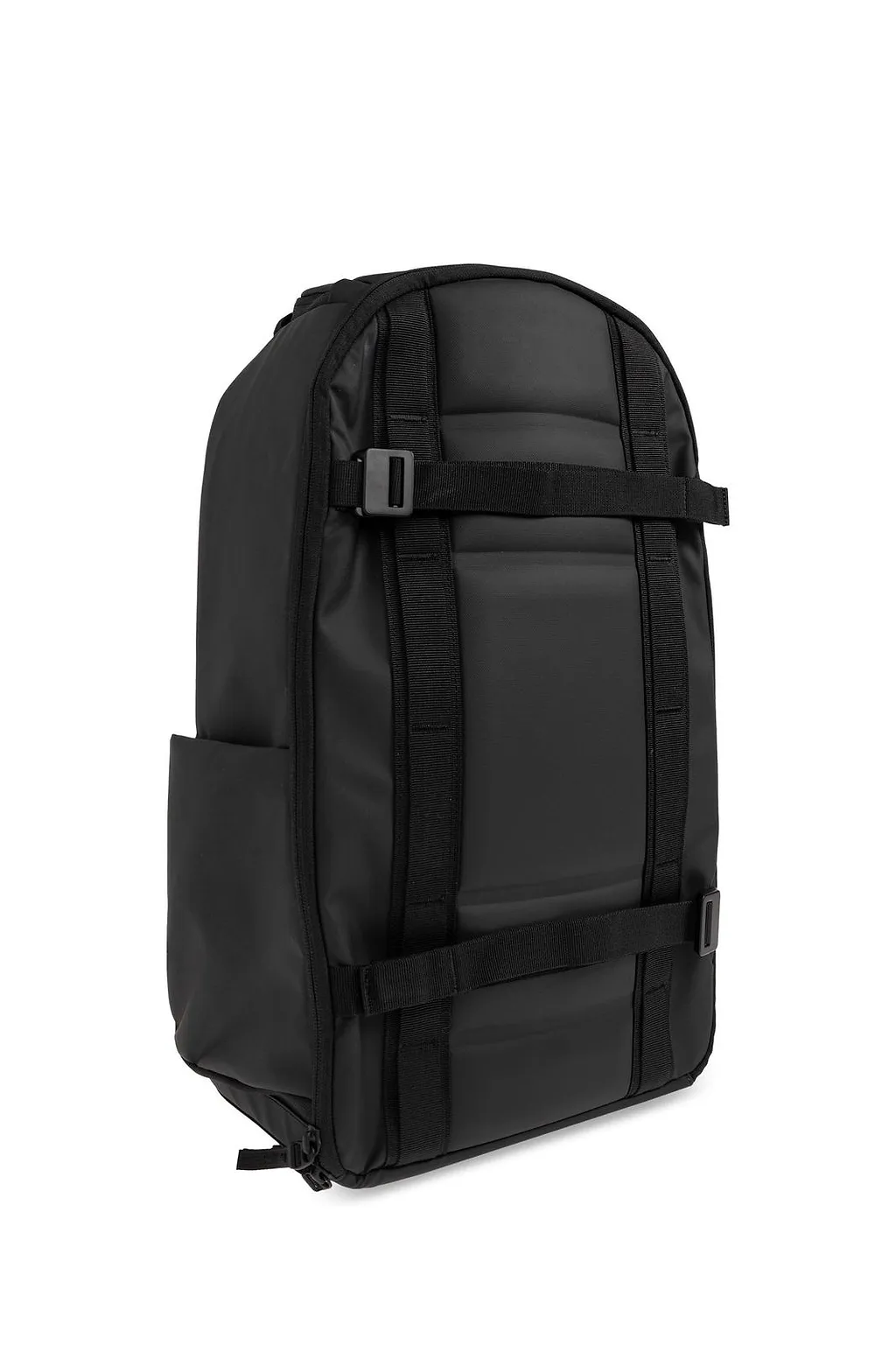 Ramverk 26L Travel Backpack