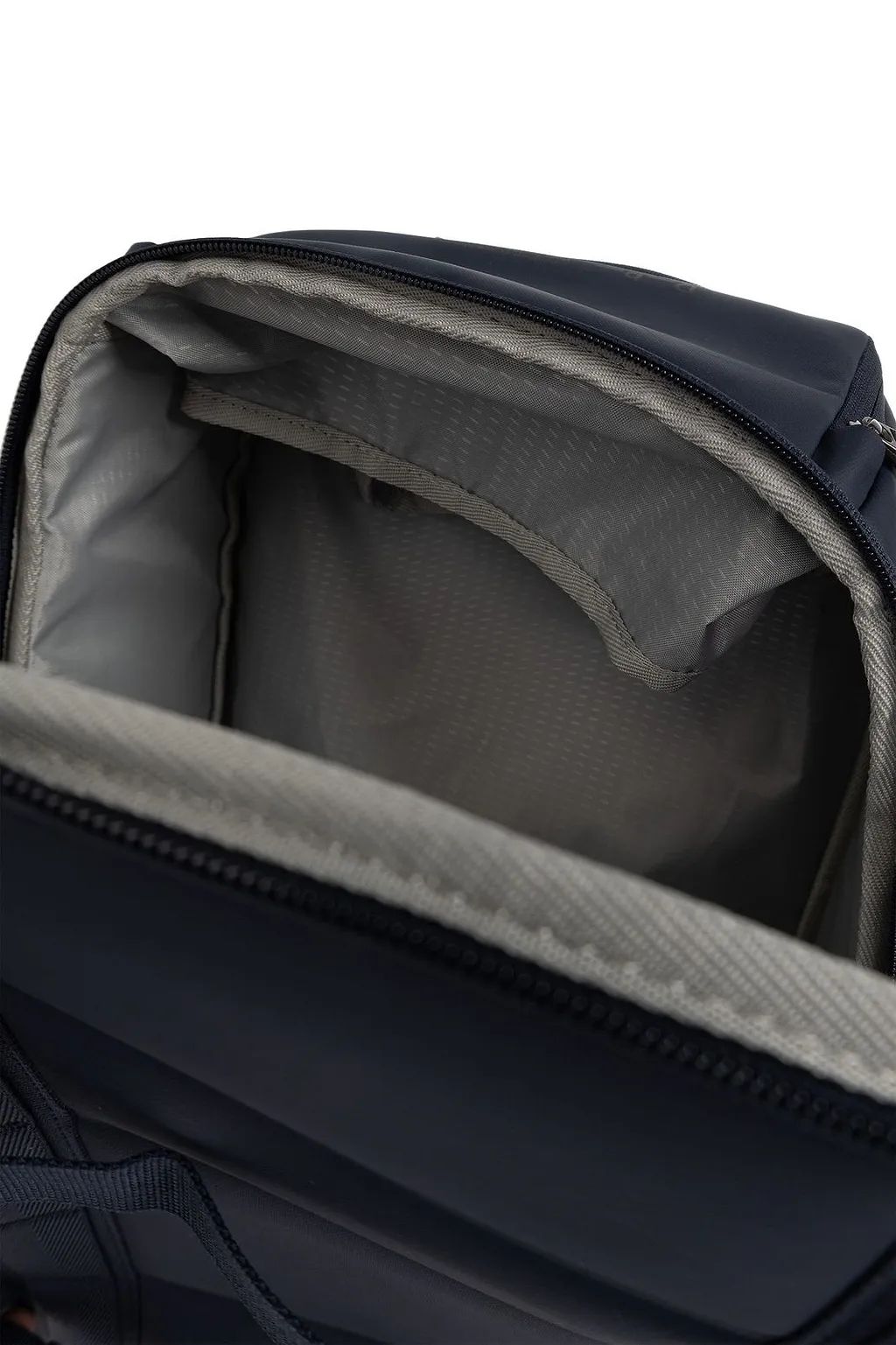Ramverk 21L Laptop Backpack