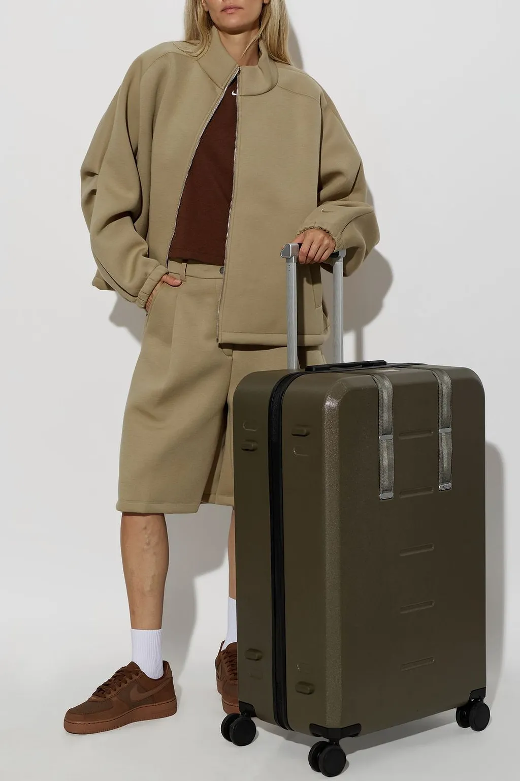 Ramverk Large Check-In Suitcase