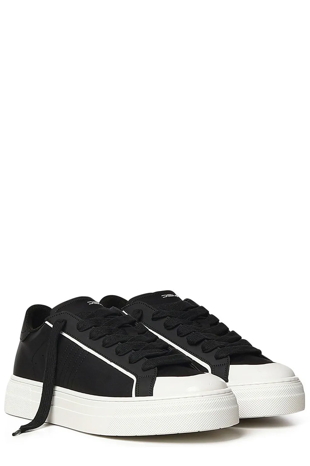 Demna Contrast-Trim Low-Top Sneakers