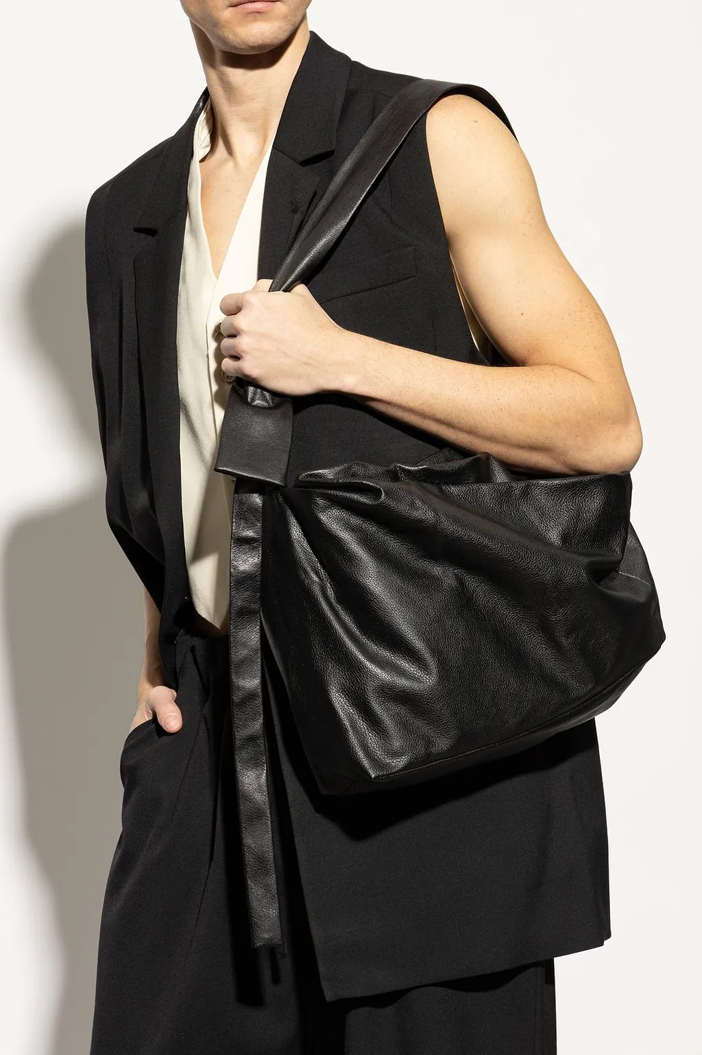 Classic Shoulder Bag