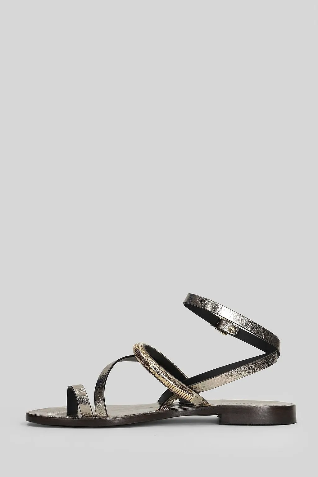 Donnarì Ankle-Strap Buckled Sandals