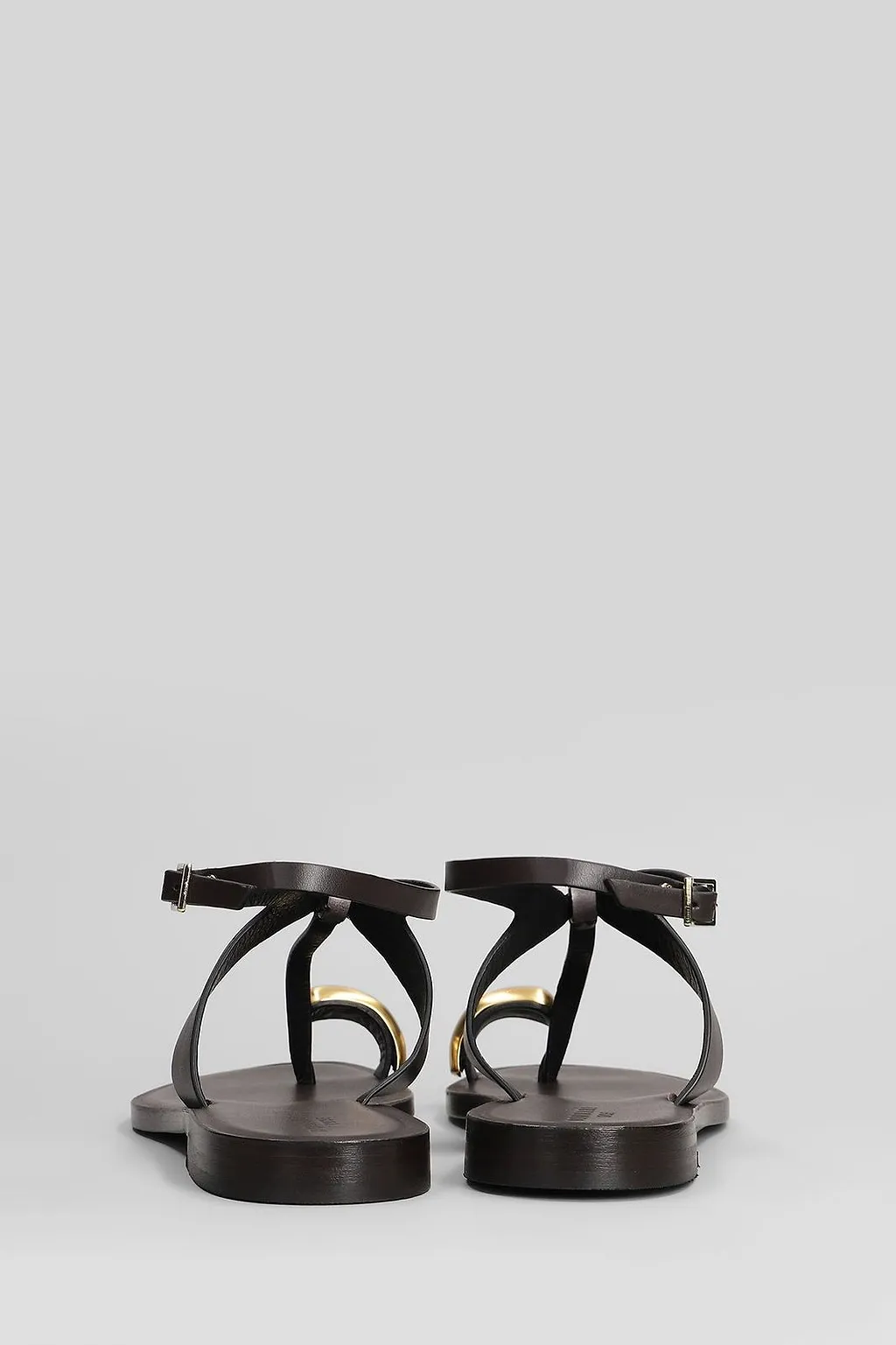 Donnarì Pebble Buckled Flat Sandals