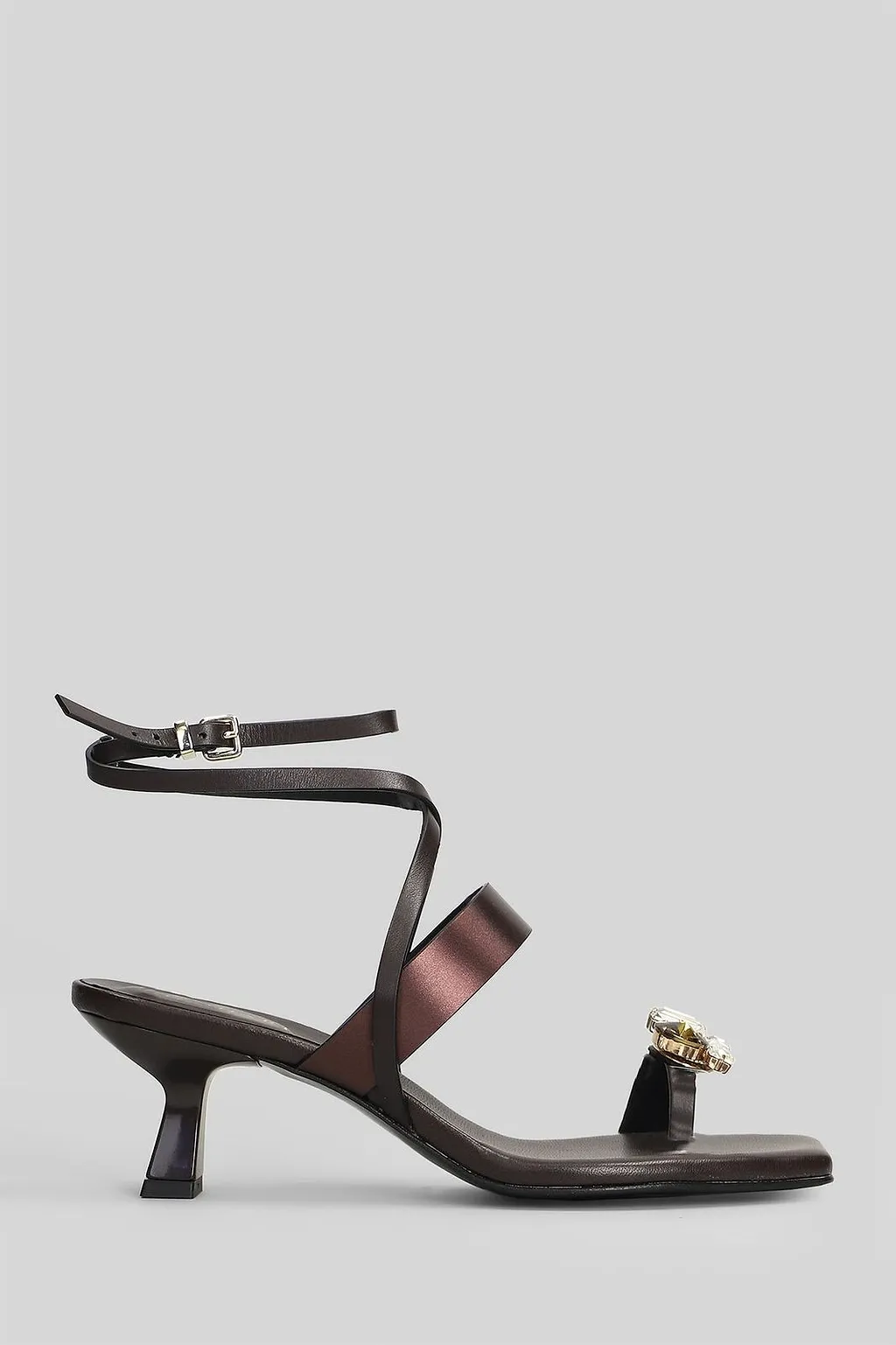Donnarì Square-Toe Buckled Sandals