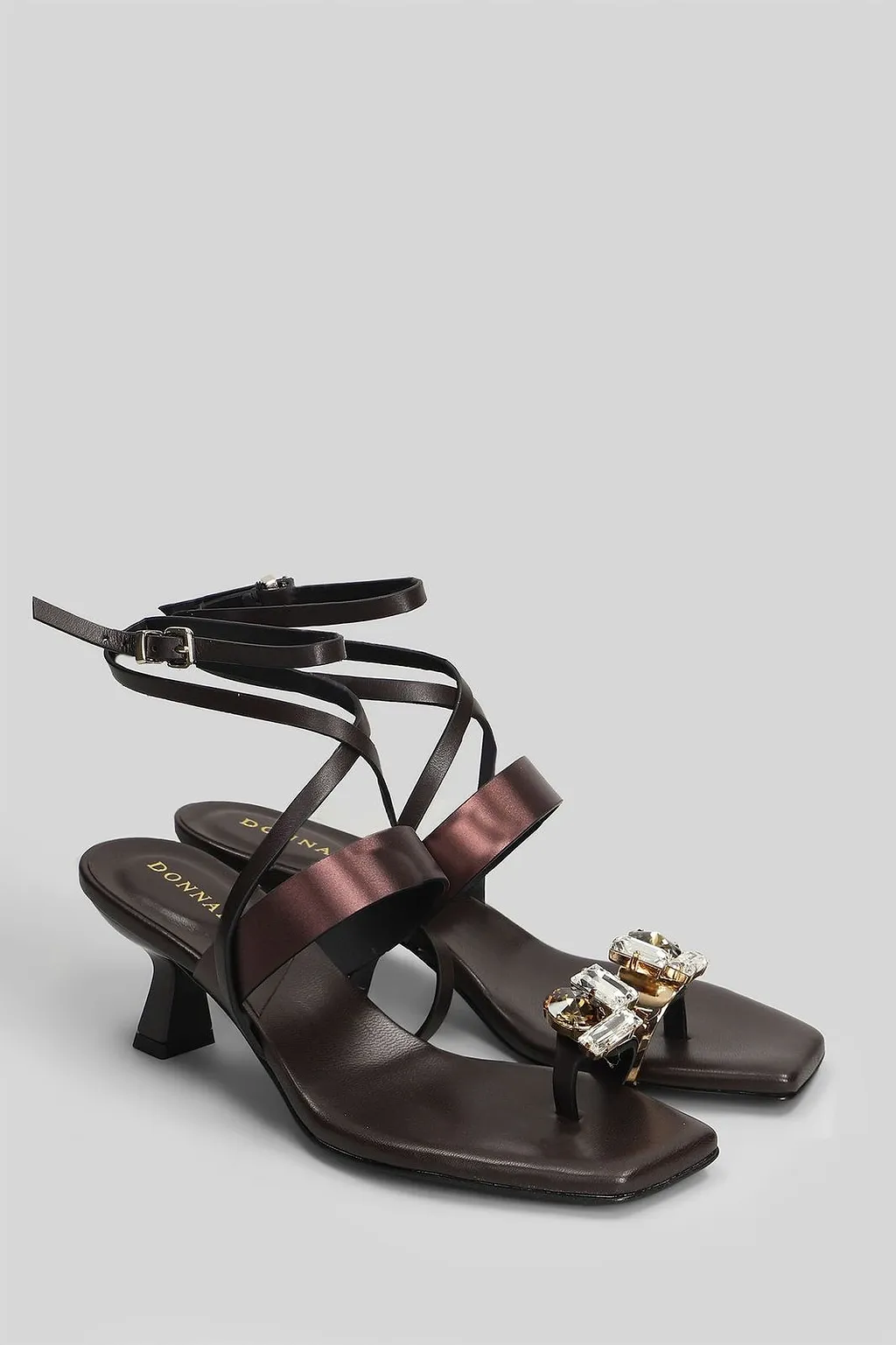 Donnarì Square-Toe Buckled Sandals