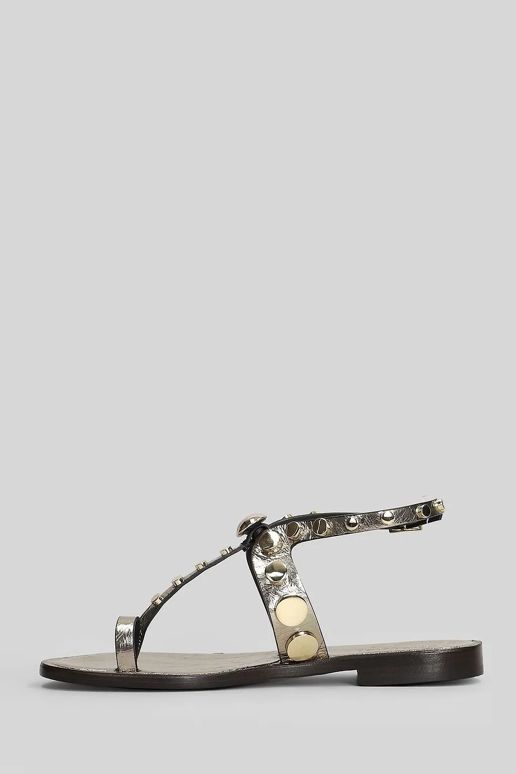 Donnarì Stud-Embellished Buckled Sandals