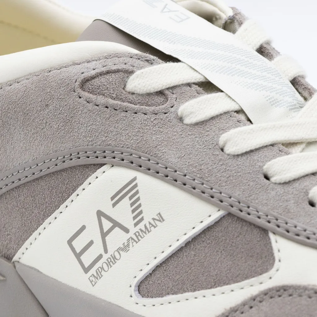 Ea7 Emporio Armani Logo Panel Low-Top Sneakers