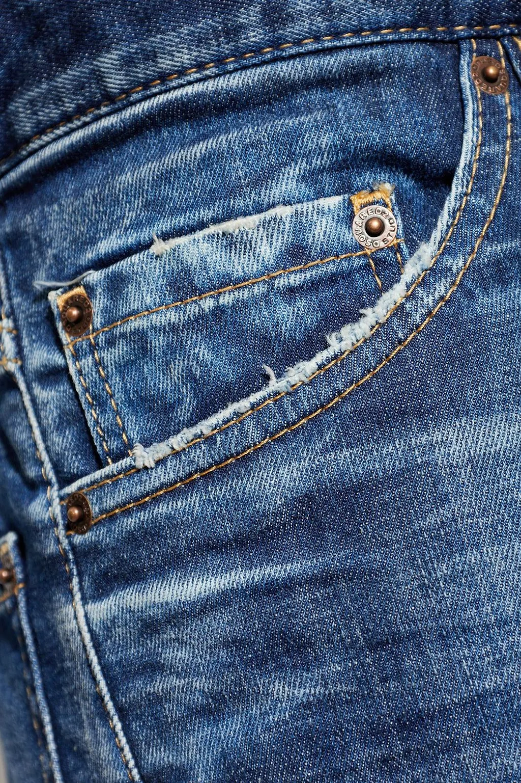 Dsquared2 Slim Twst Distressed Jeans