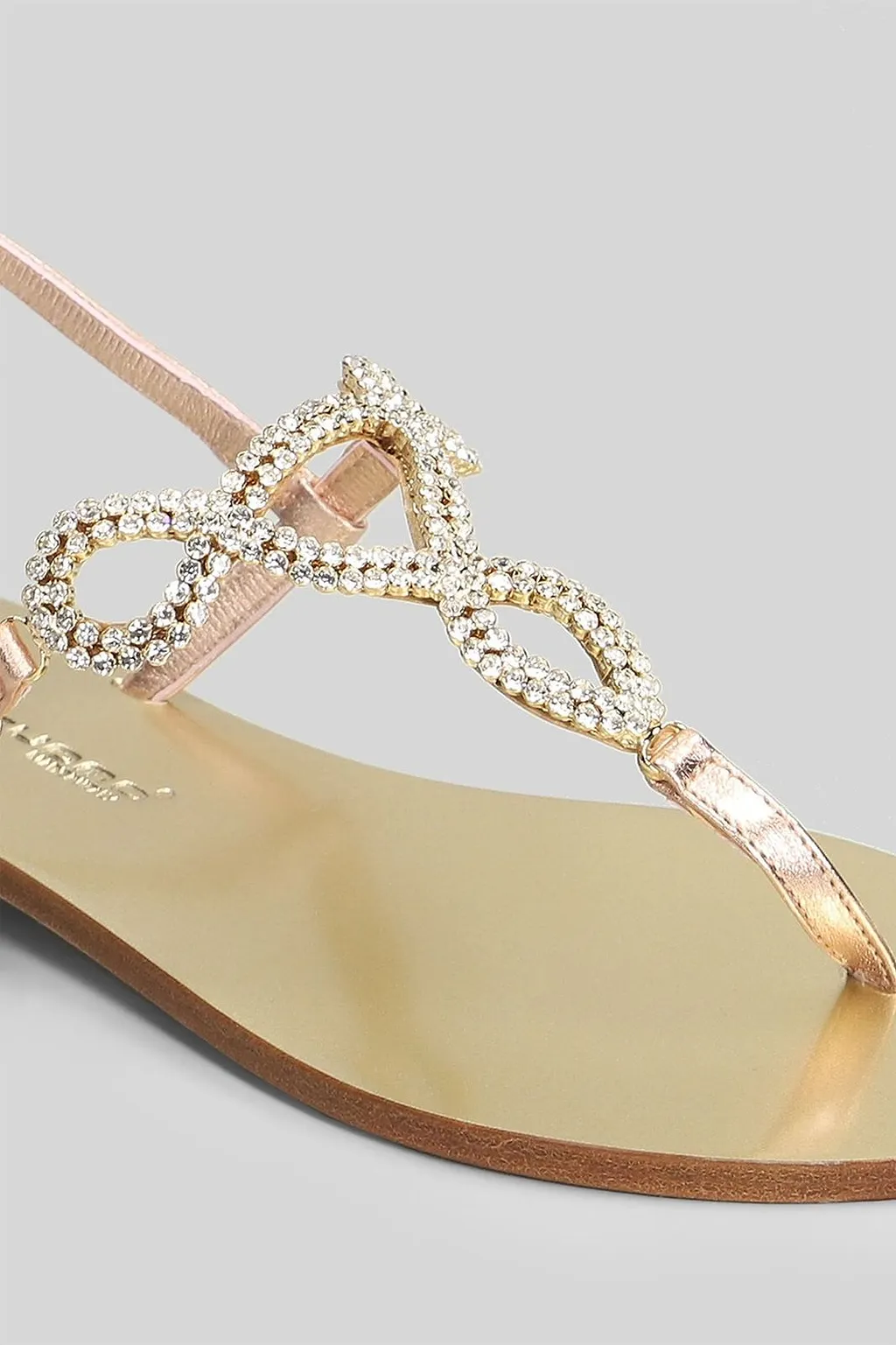 Eddicuomo Embellished T-Strap Buckled Sandals