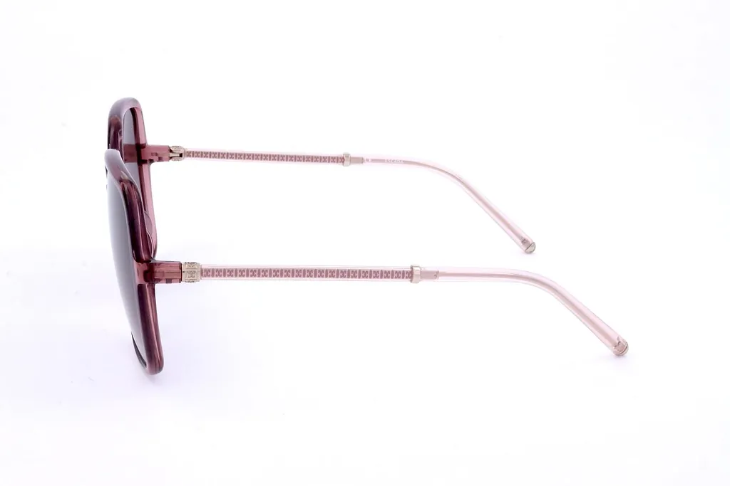 Escada Sesd 48 Oversized Sunglasses