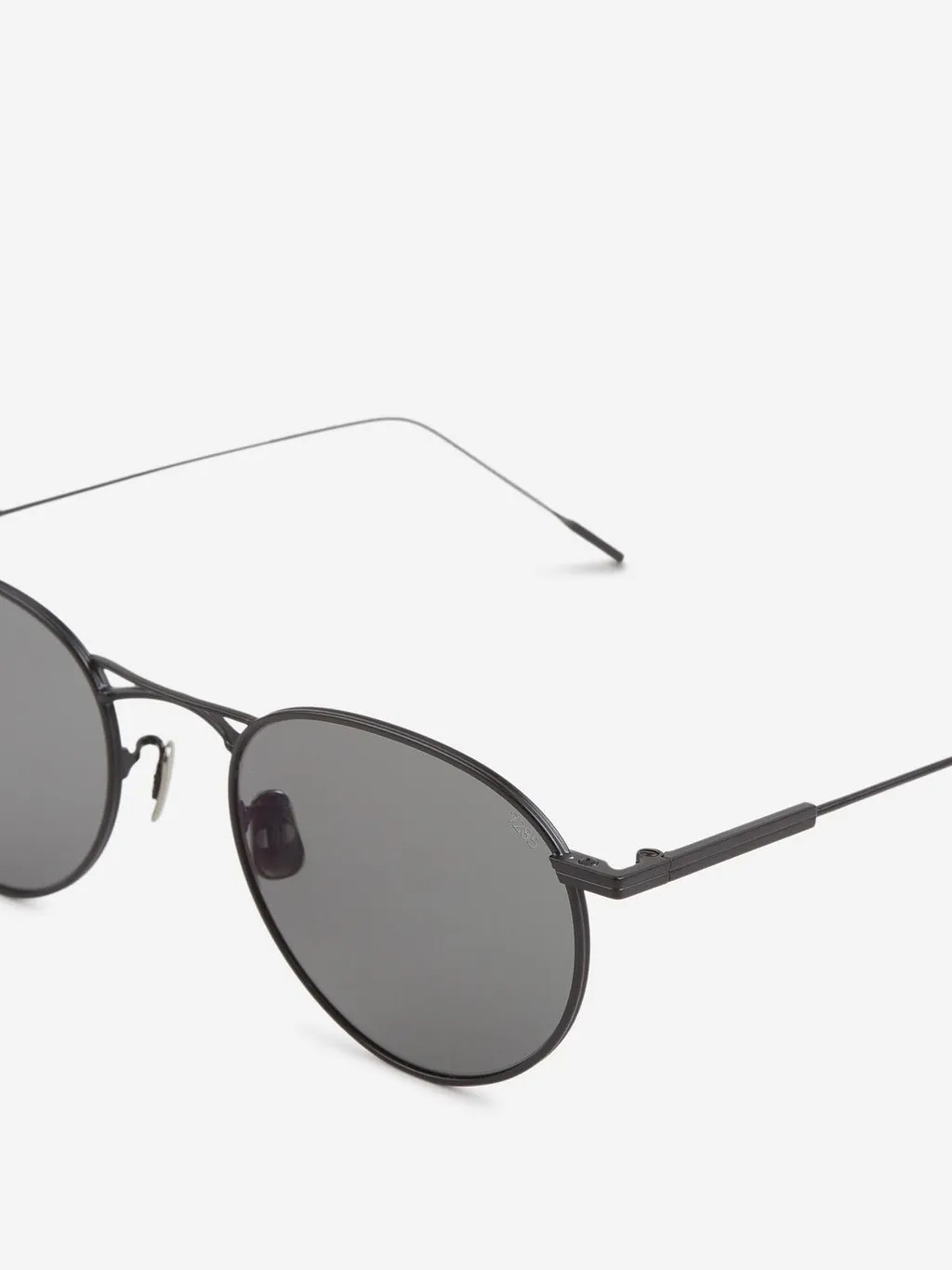 Eyevan 7285 Round Frame Sunglasses