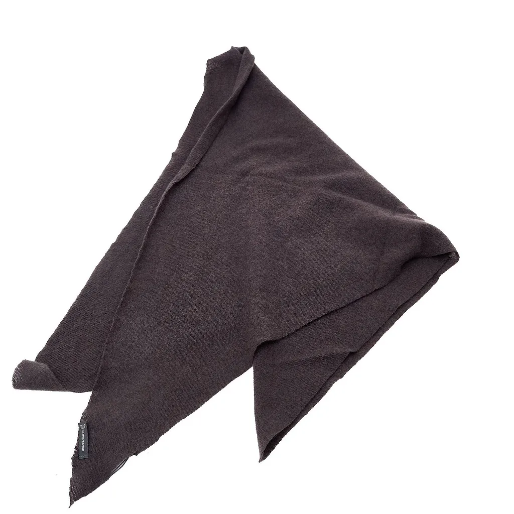 Triax Triangular Scarf