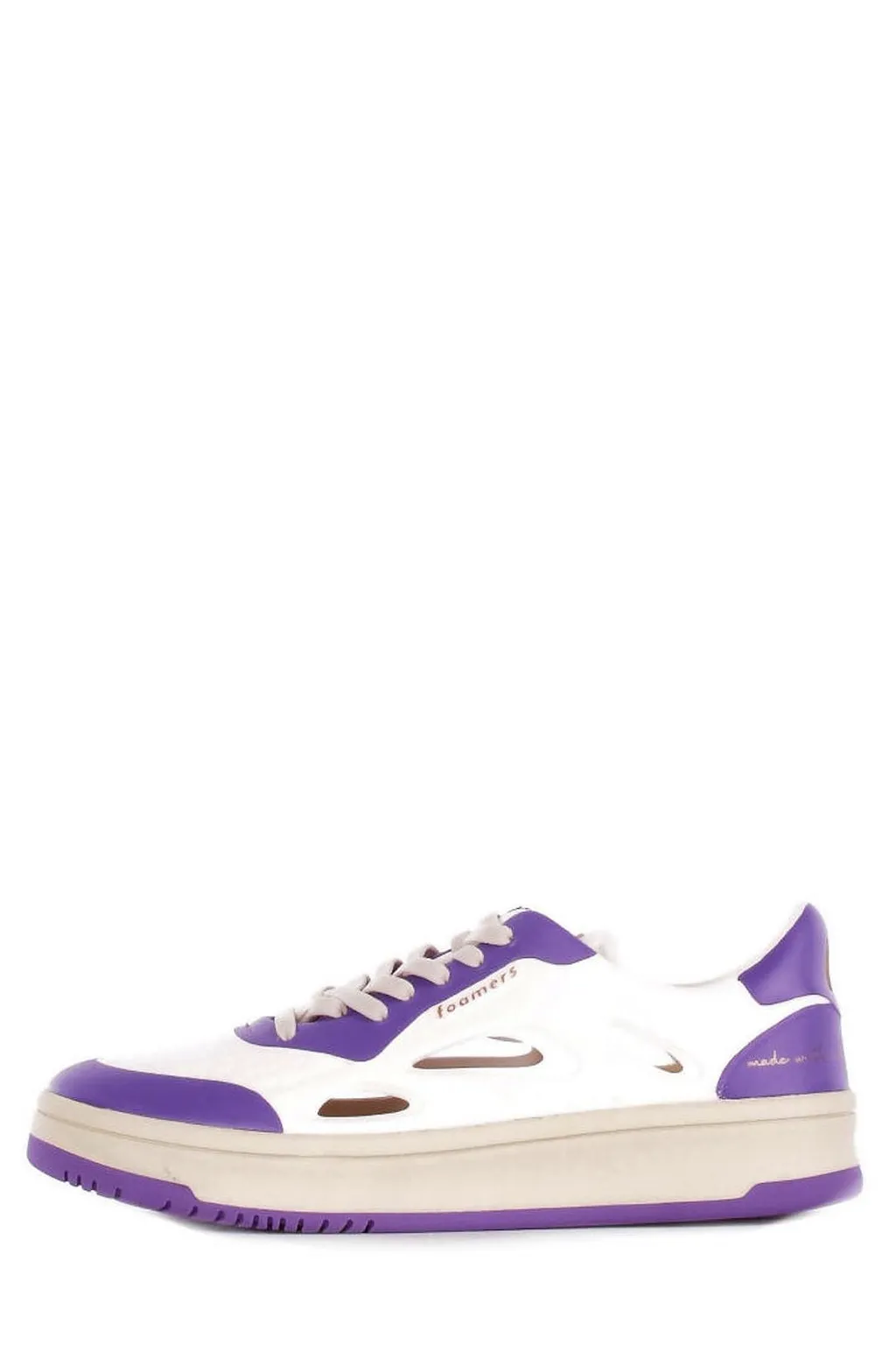 Foamers Logo Embossed Sneakers