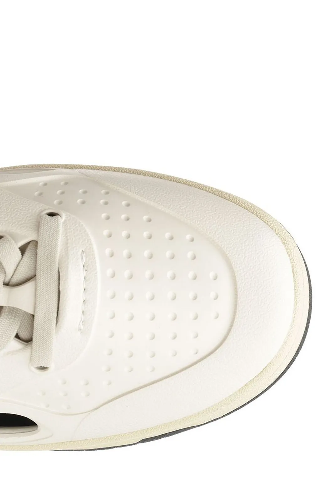 Foamers Logo Embossed Sneakers