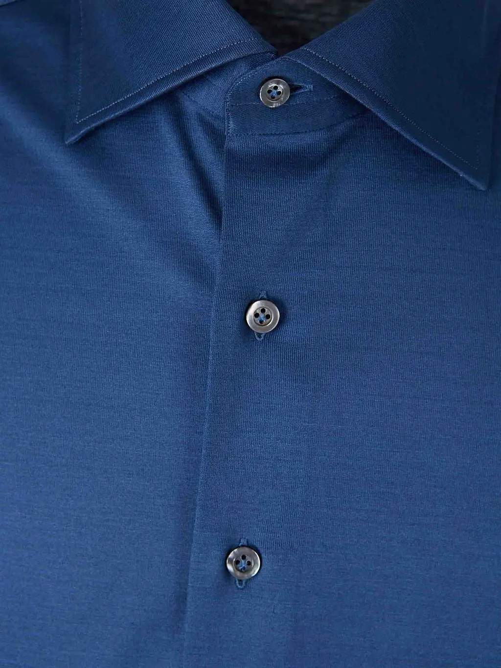Fray Button-Up Long-Sleeved Shirt