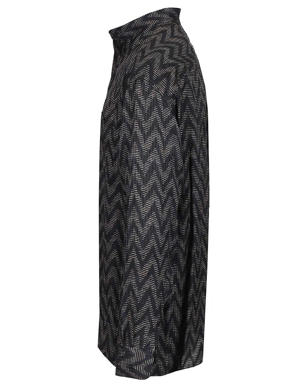 Giorgio Armani Zigzag Button Detailed Shirt