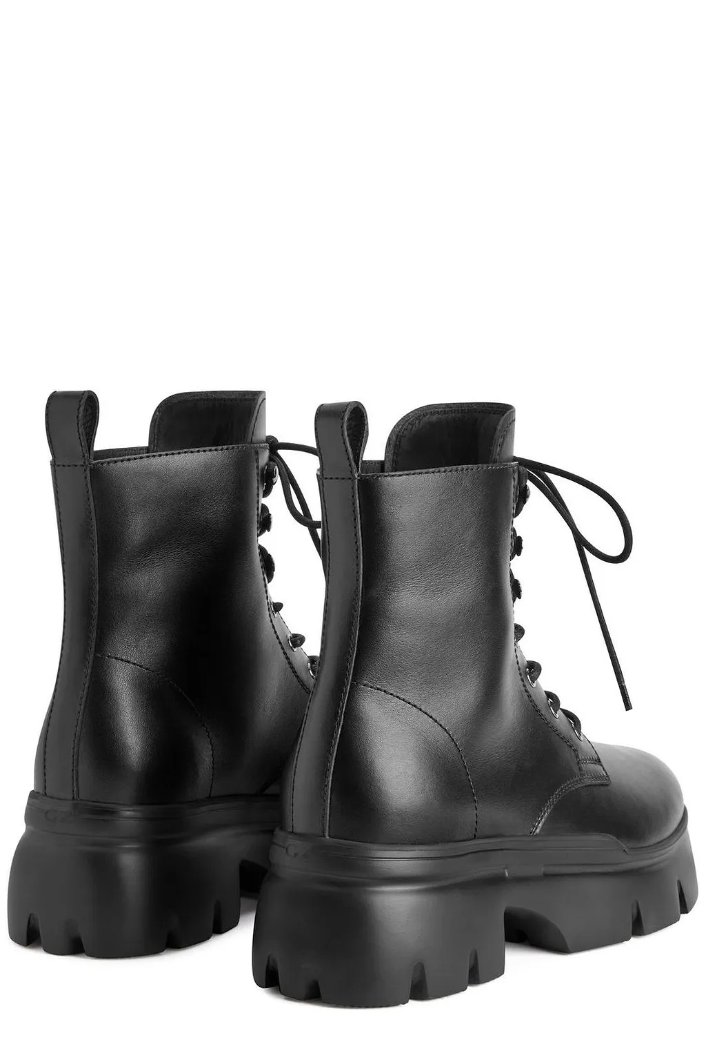 Apocalypse Round Toe Lace-Up Boots