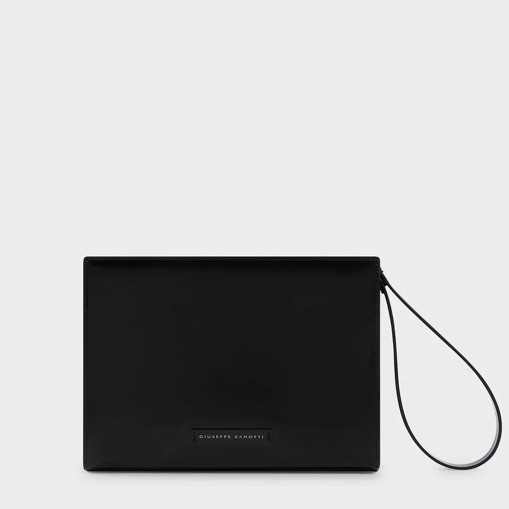 Viktor Wristlet Bag